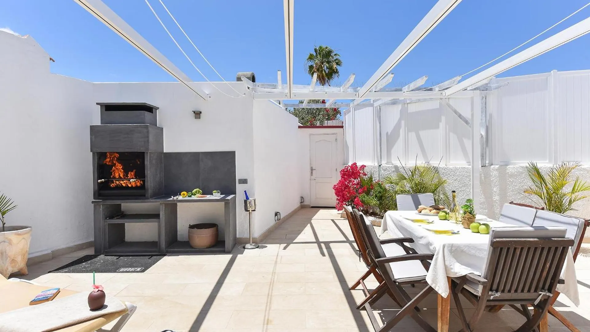Bungalow San Marino 7 By Villagrancanaria Maspalomas  Holiday home Maspalomas (Gran Canaria)